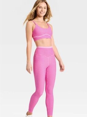 ✨Full Set✨Joy Lab Pink Gingham Two Piece Set - Sports Bra & Leggings